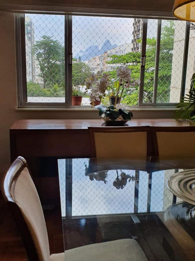 Arpoador Comfort: Beachside Apartment with Fiber Internet Rio de Janeiro Exterior photo
