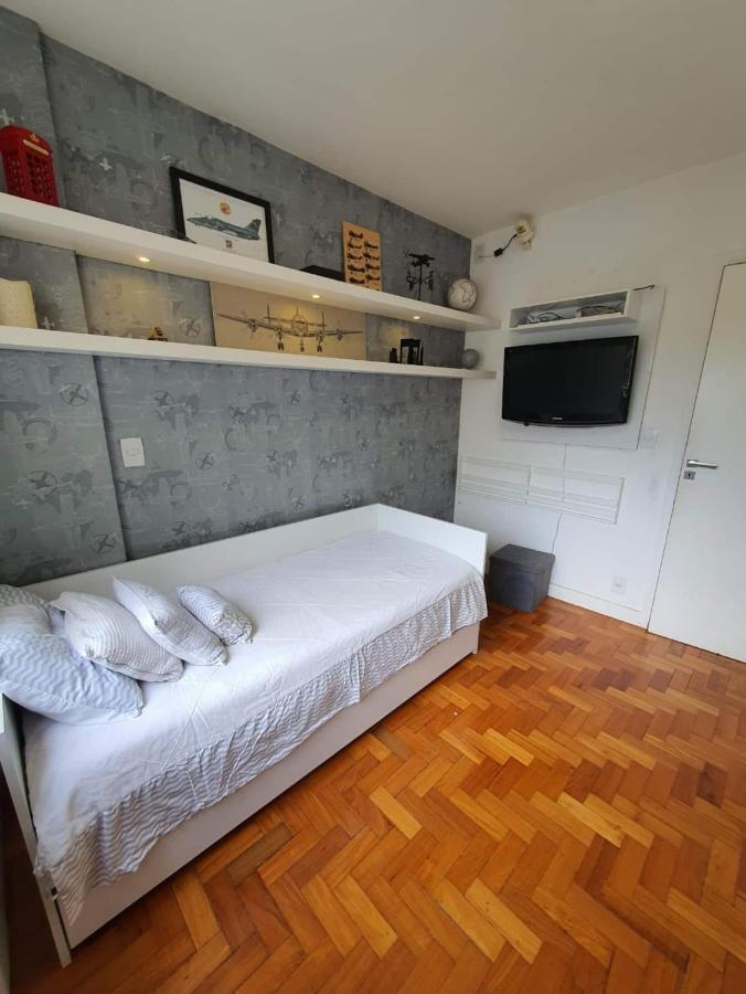 Arpoador Comfort: Beachside Apartment with Fiber Internet Rio de Janeiro Exterior photo